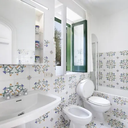 Villa 5br Luxurious In - What'app - 0034-635-518-057 - For Reservations! Positano