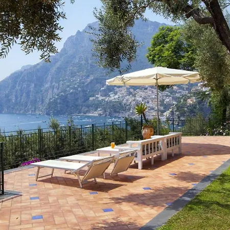Villa 5br Luxurious In - What'app - 0034-635-518-057 - For Reservations! *